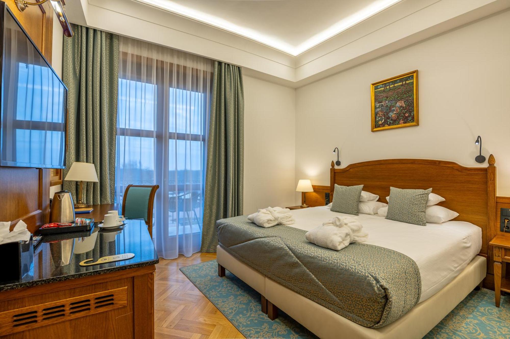 Hungarikum Hotel Lakitelek Exteriér fotografie